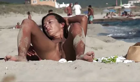 Đẹp châu Á gái nhật xinh sex châu Âu phân biệt giới tính