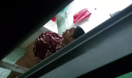 Nhìn tôi đây, đồ phim thủ dâm nhật bản ngốc!