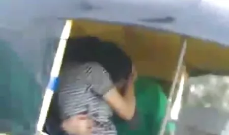 Trẻ con điếm phục vụ một khách sex gái trẻ nhật bản hàng.