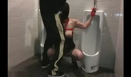 Thủ dâm lạ sex nhật bản thủ dâm vì sự tò mò trong xe.