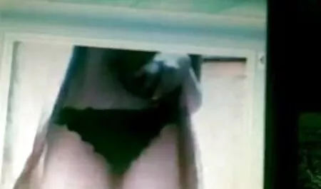 Hai lesbian với vú sec gai nhat ban